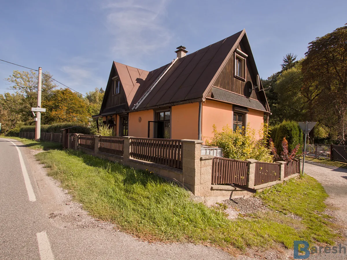 Prodej chalupy 115 m², pozemek 719 m²